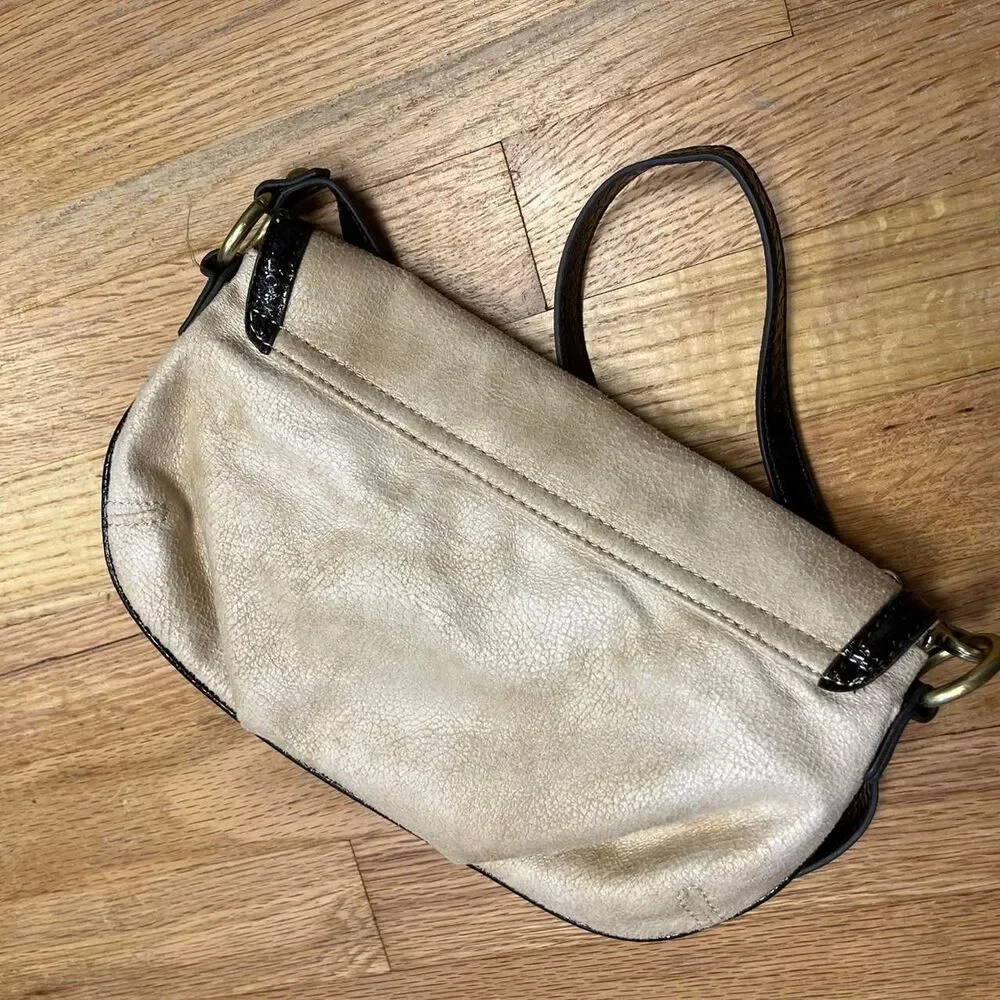 Unbranded Women's Cream and Gold Bag